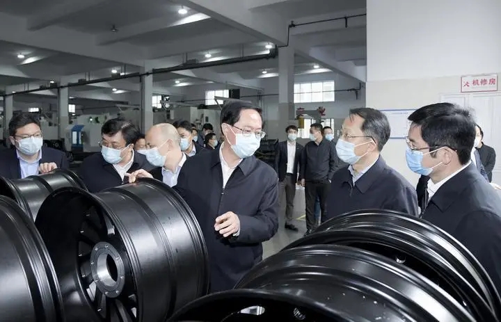 省委書記車俊一行“調(diào)研”宏鑫，并給予高度評(píng)價(jià)及鼓勵(lì)