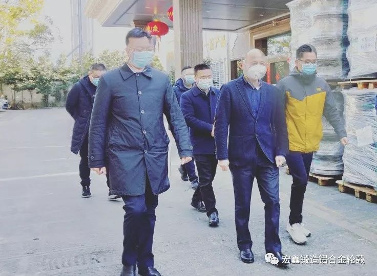 重權防控，全力復產，宏鑫迎來區領導的集體調研